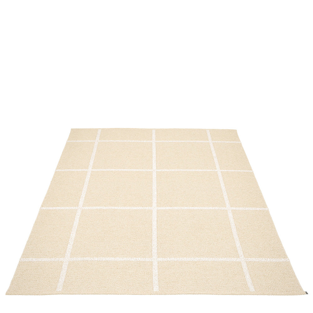 Pappelina Rug ADA Cream/White Met. 6 x 8.5 ft.