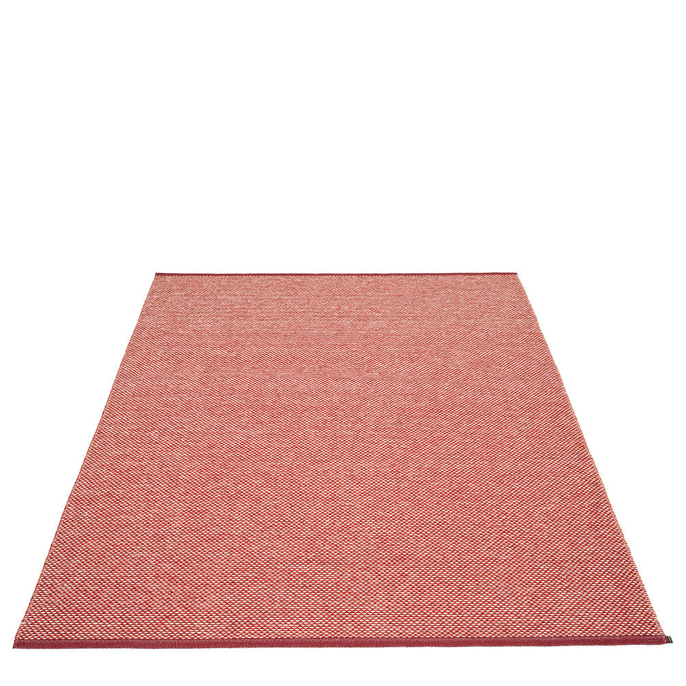 Pappelina Rug EFFI Dark Red 7.5 x 10.5 ft