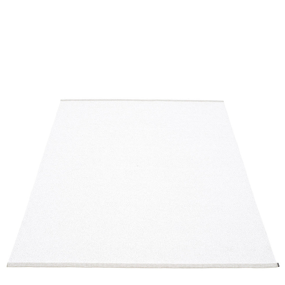 Pappelina Rug MONO White 7.5 x 10.5 ft