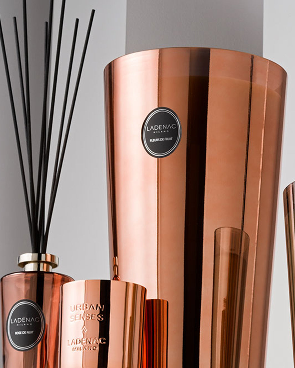 Candle in Jar URBAN SENSES 8500gr Holographic Caviar Lime 9.45 x 9.25 x 19.69 in