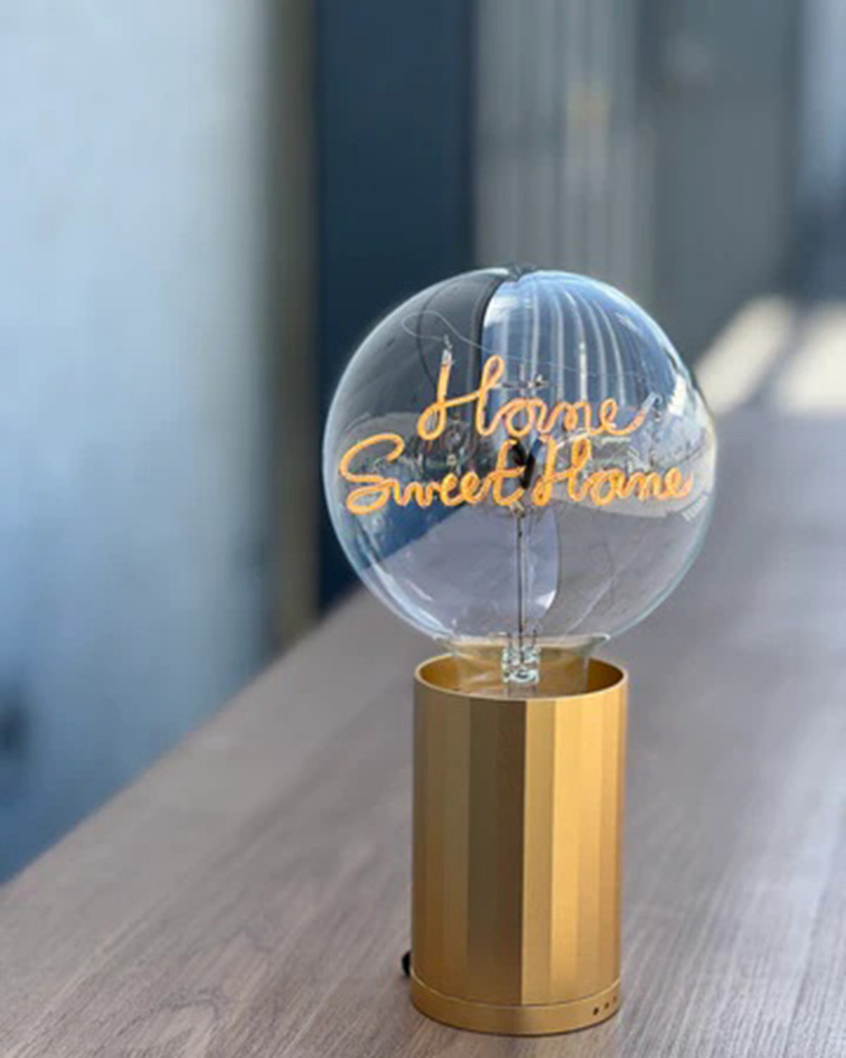 Bulb HOME SWEET HOME Amber with Base Table Lamp PORTABLE Pop Nomad Olive