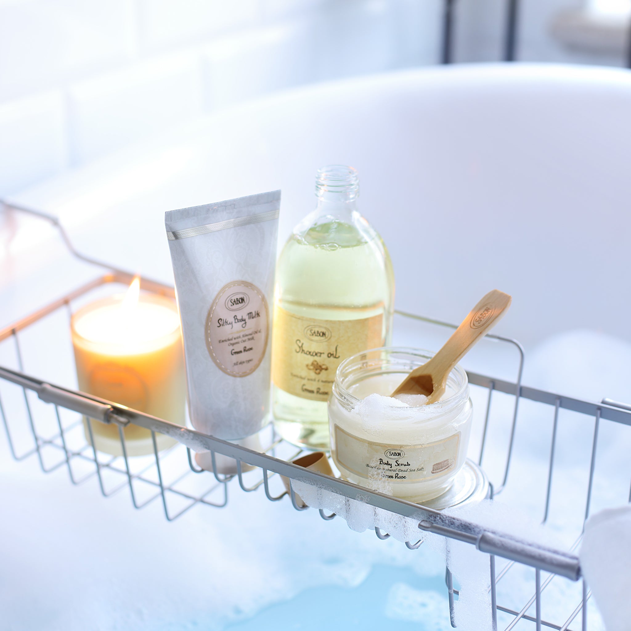 Silky Body Milk Delicate Jasmine 7oz (200mL)