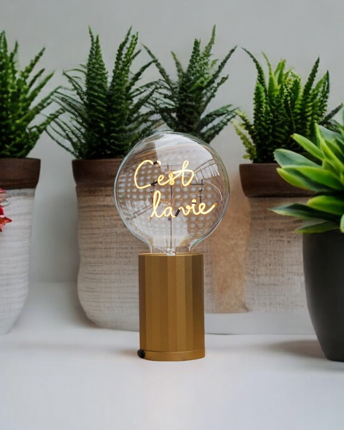 Bulb C'EST LA VIE Amber with Base Table Lamp PORTABLE Black