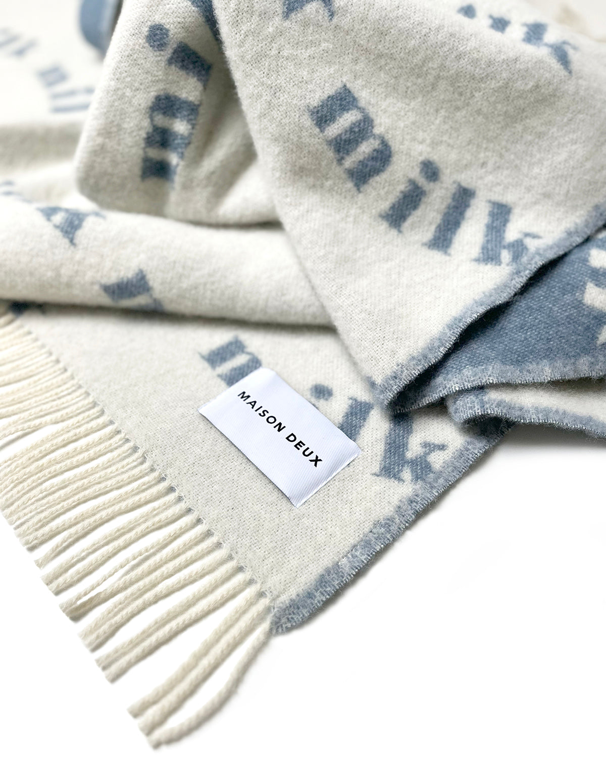 Maison Deux Blanket MILK