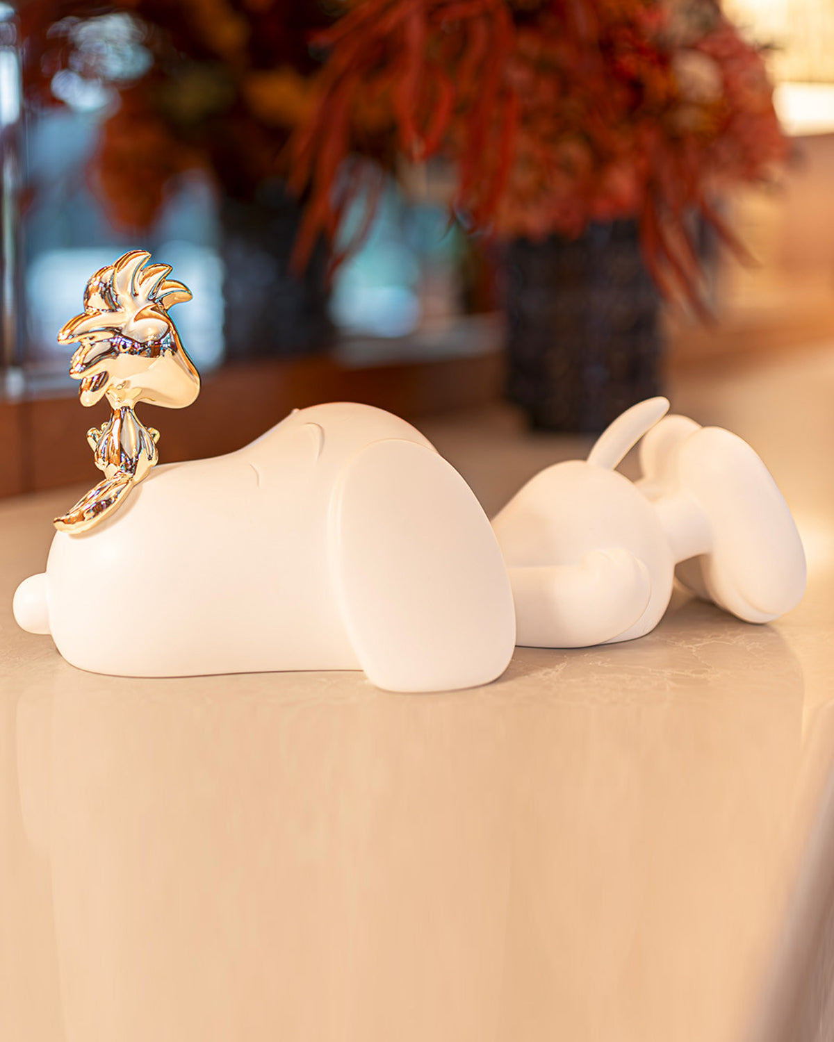 Snoopy & Woodstock White & Gold 17"