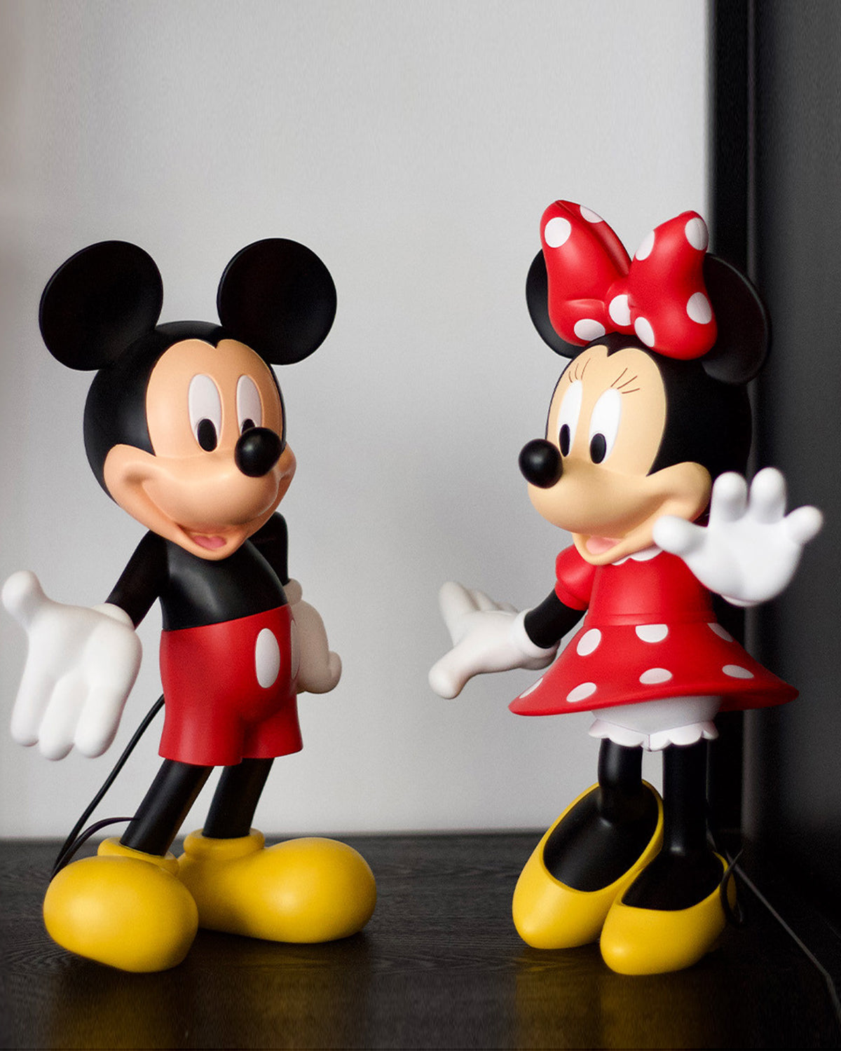 Minnie Welcome LD Studio Original 12"