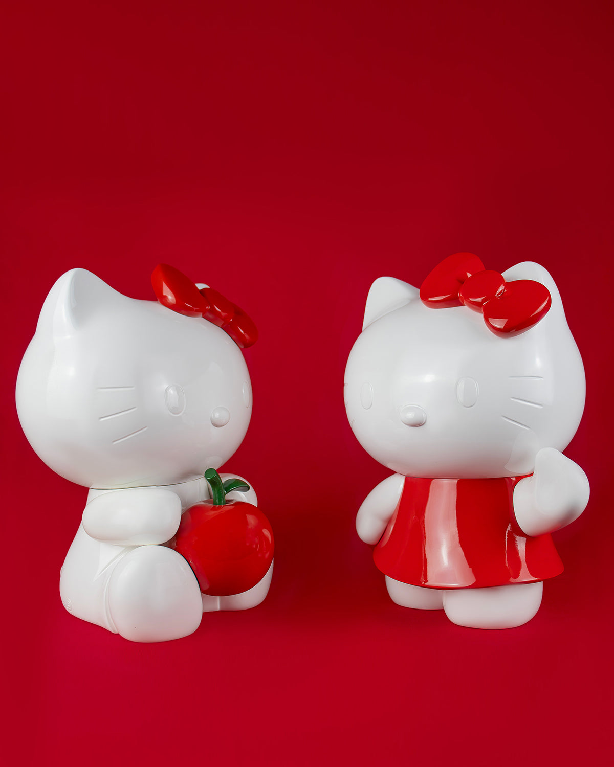 Hello Kitty ROBE White & Red Dress 10.5"