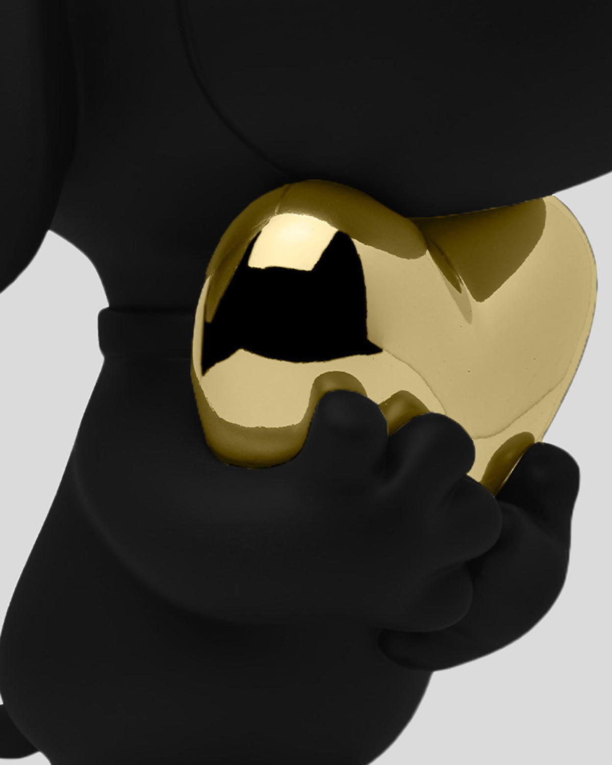 Snoopy Heart Black & Gold 11"