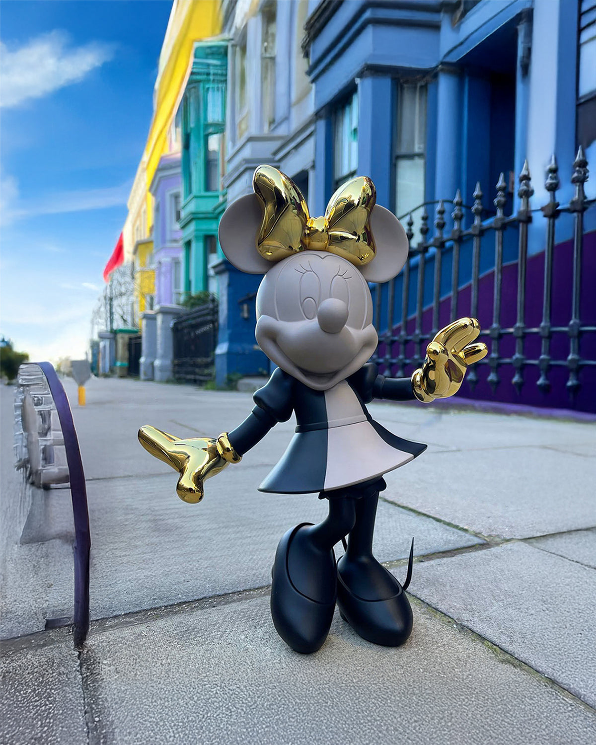 Minnie Mouse HOPPEN Taupe, Black & Gold 12in