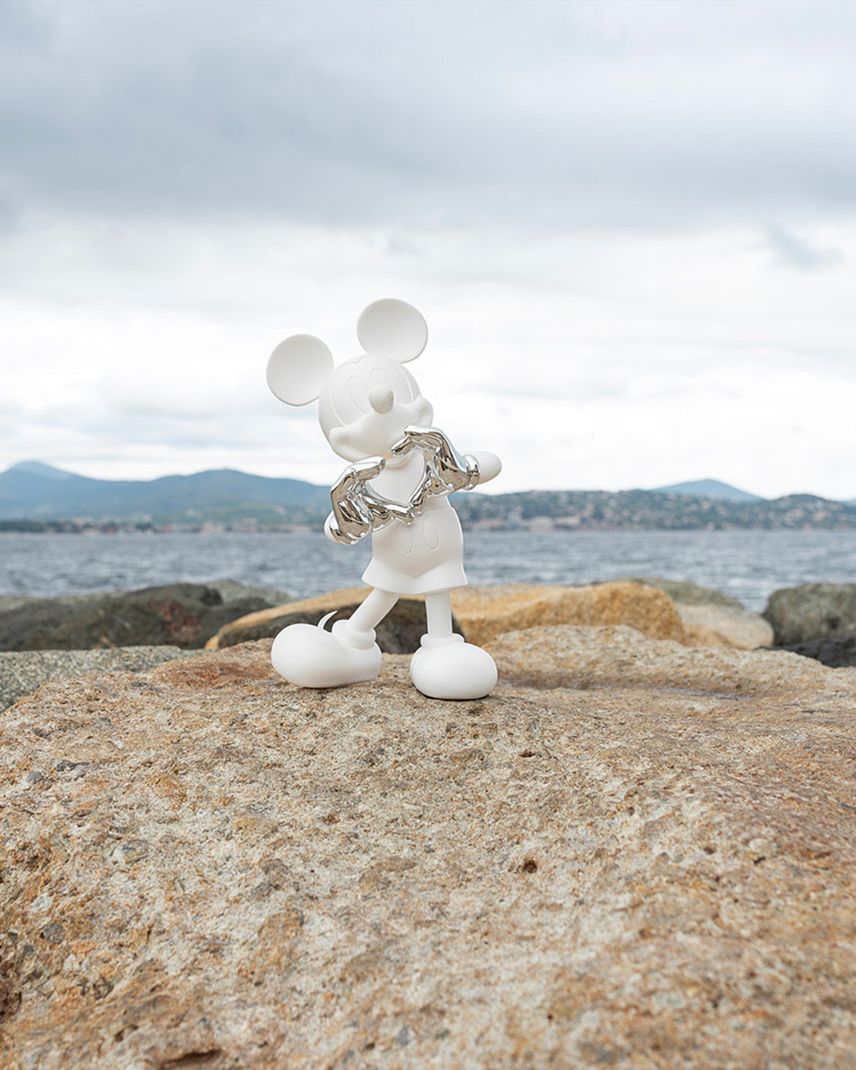 Mickey Mouse WITH LOVE White & Silver 12in