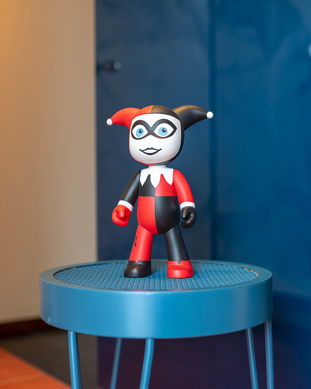 Harley Quinn SUPER POP Original Black, Red, & White 10"