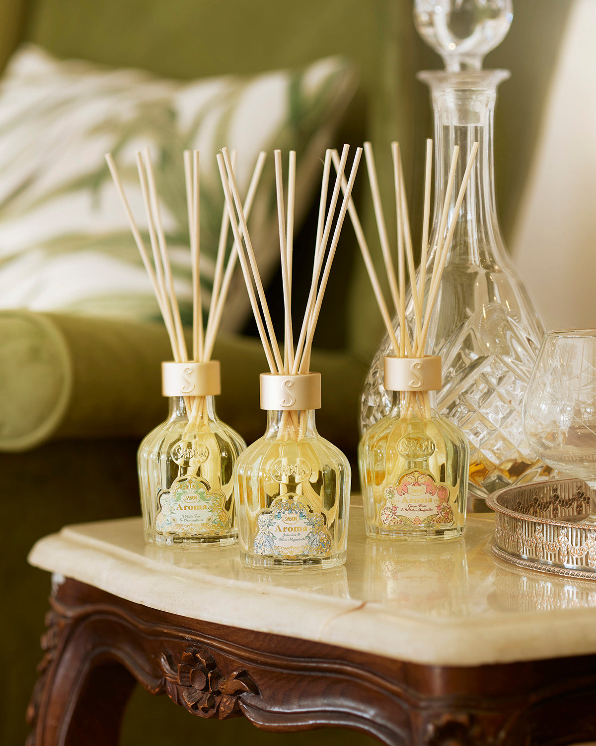 Reed Diffuser AROMA Green Rose & White Magnolia 100ml