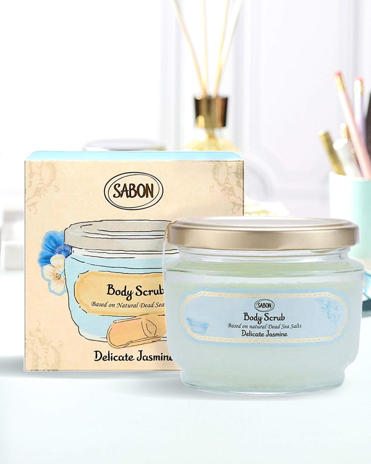 Body Scrub Delicate Jasmine 11.3oz (320g) in Box