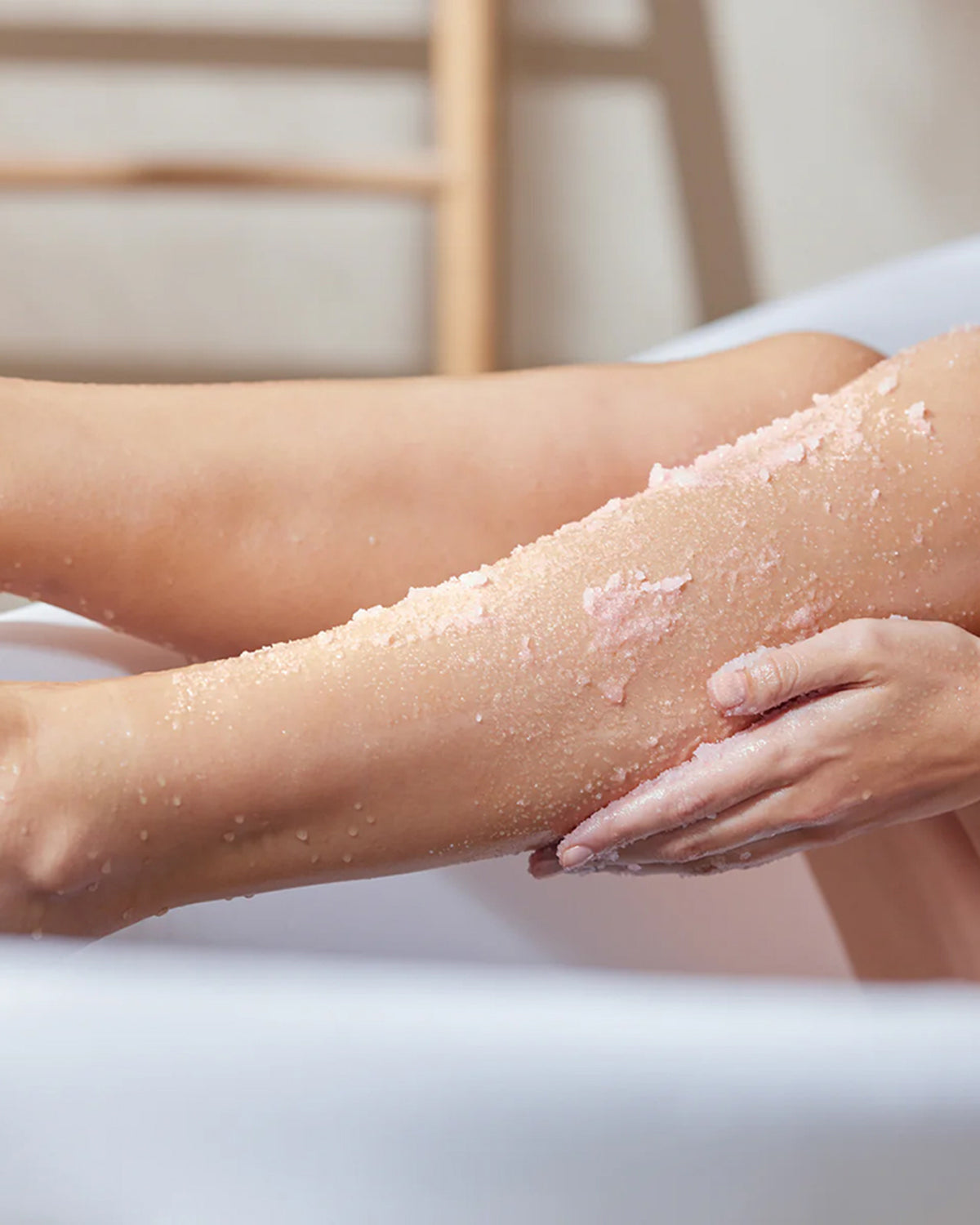 Body Scrub Delicate Jasmine 11.3oz (320g) in Box