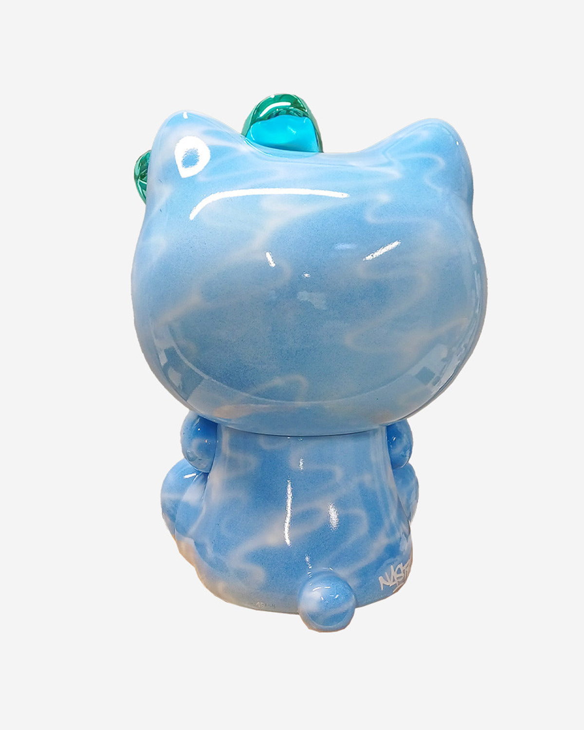 Hello Kitty GRAFFITI Blue with Green Apple 21in