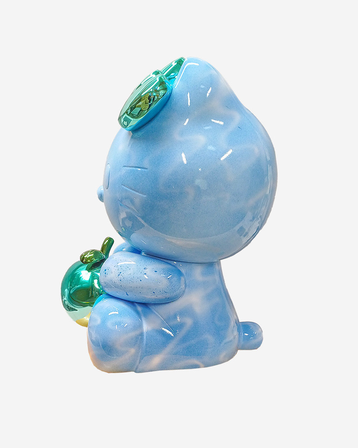 Hello Kitty GRAFFITI Blue with Green Apple 21in