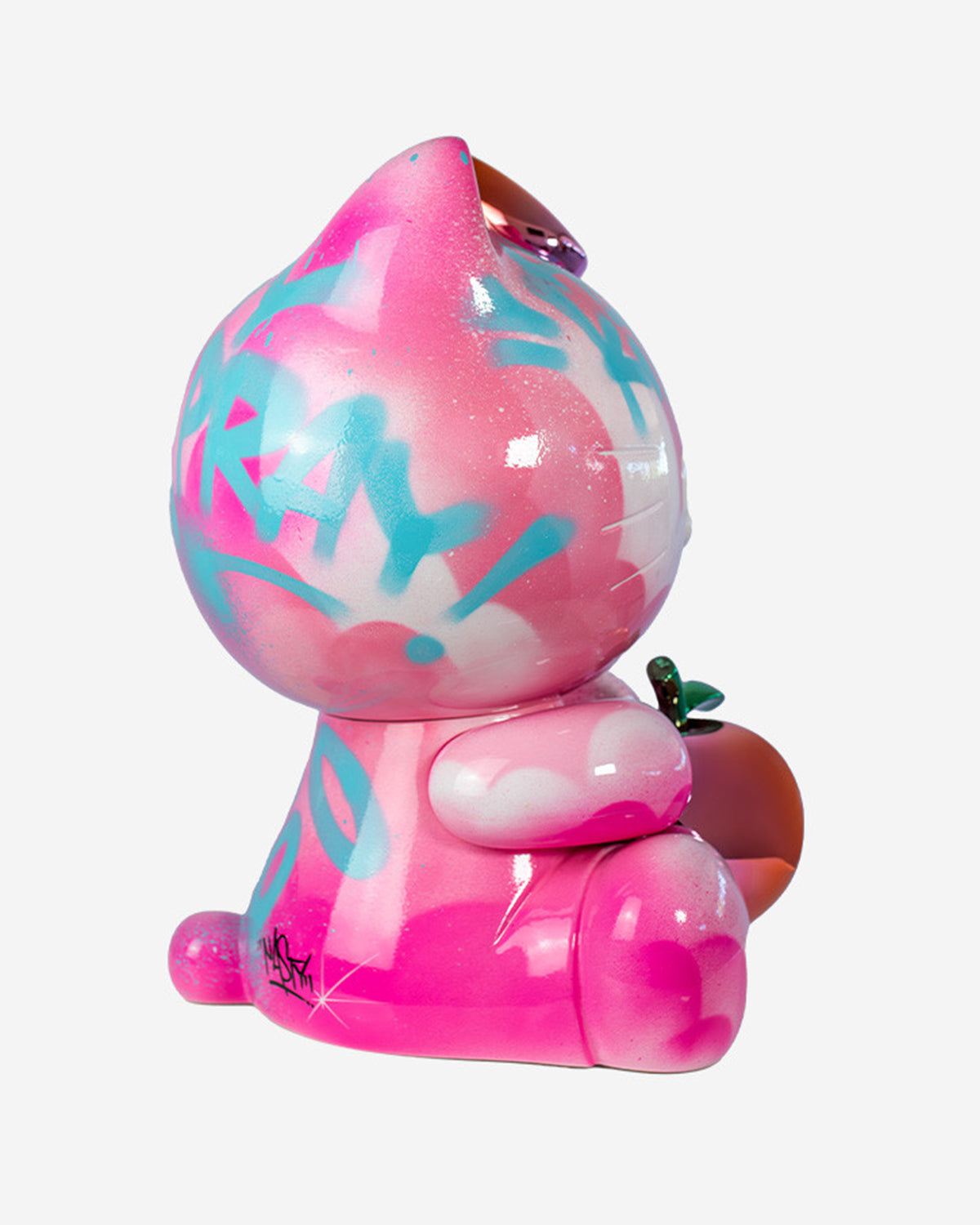 Hello Kitty GRAFFITI Pink with Red Apple 21in