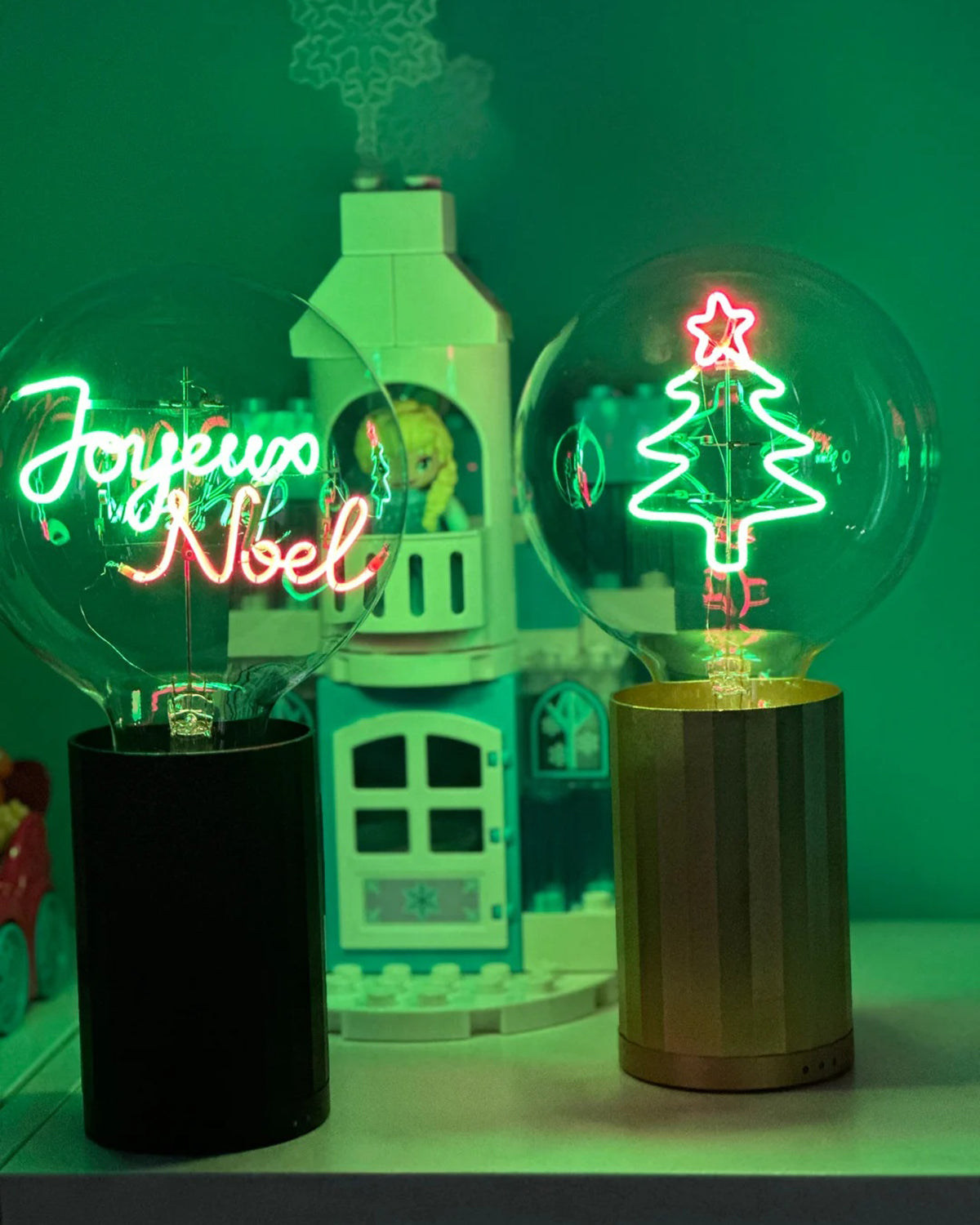 Bulb XMAS TREE Red/ Green with Base Table Lamp PORTABLE Black