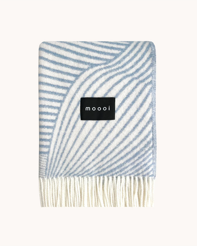 Maison Deux Blanket MOOOI TEHCNO BEE Denim Cream