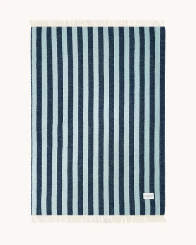 Maison Deux Blanket CANDY WRAP Navy / Ice Blue 4.25 x 6.5 ft