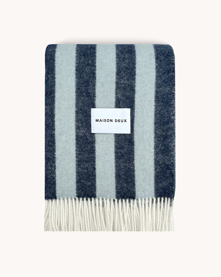 Maison Deux Blanket CANDY WRAP Navy / Ice Blue 4.25 x 6.5 ft