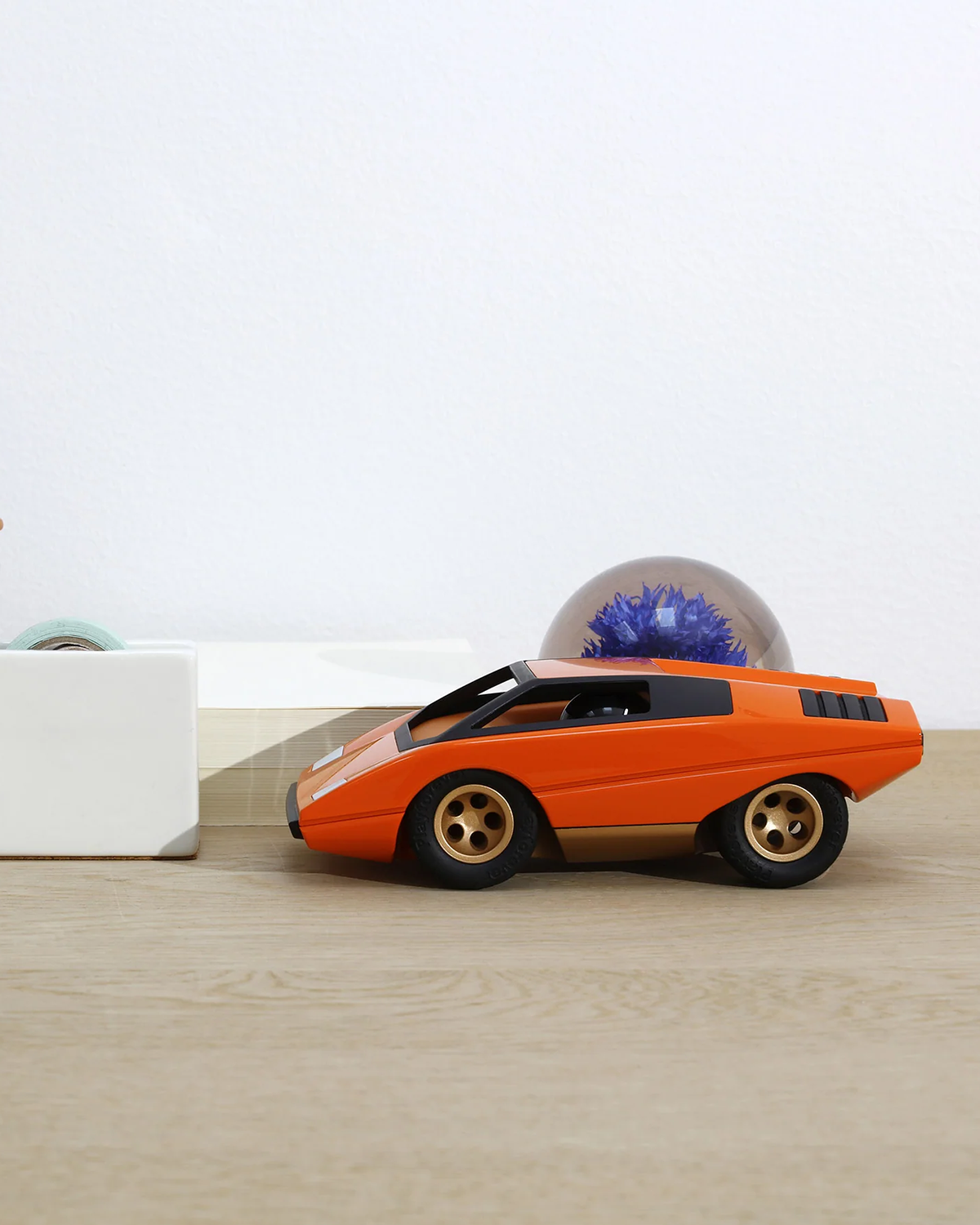 Car UFO BRUTO Orange