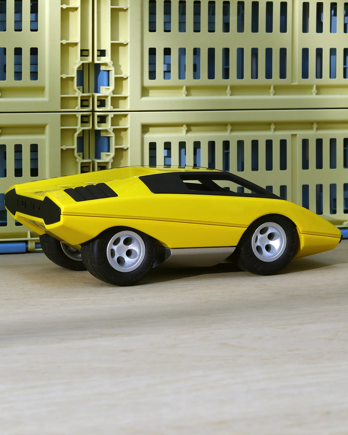 Car UFO CANARINA Yellow