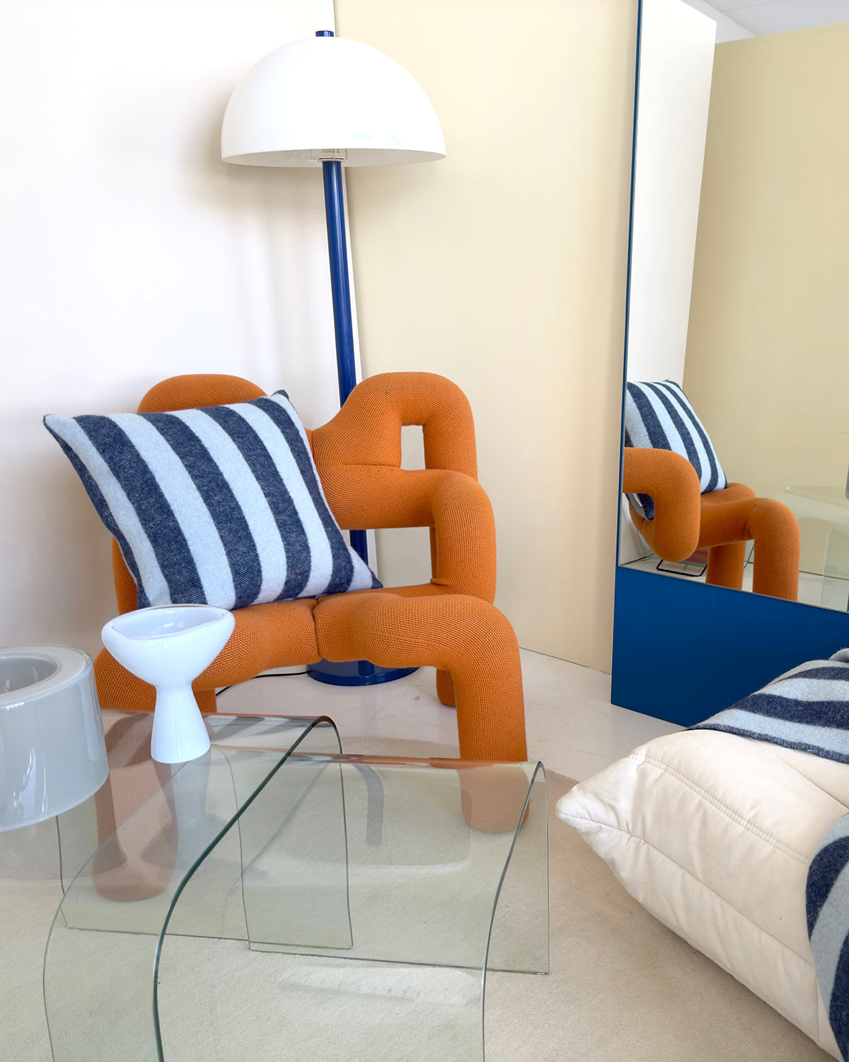 Cushion Cover CANDY WRAP Navy / Ice Blue 20 x 20in