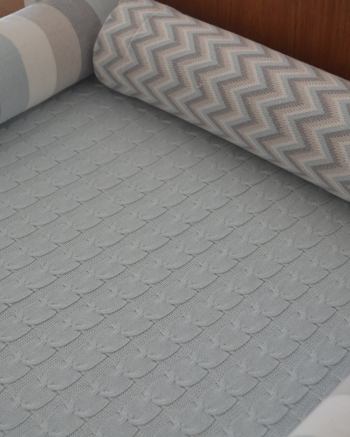 Pillow Crib FOOTSIDE PROTECTOR Blue/Gray