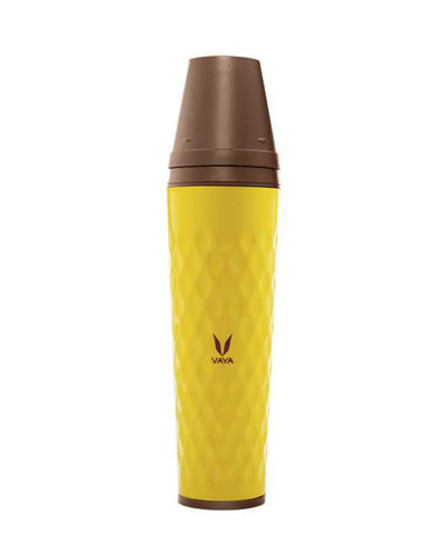 Vaya Drynk - 20.2 fl.oz - Yellow - with Gulper Lid + 2 Cups