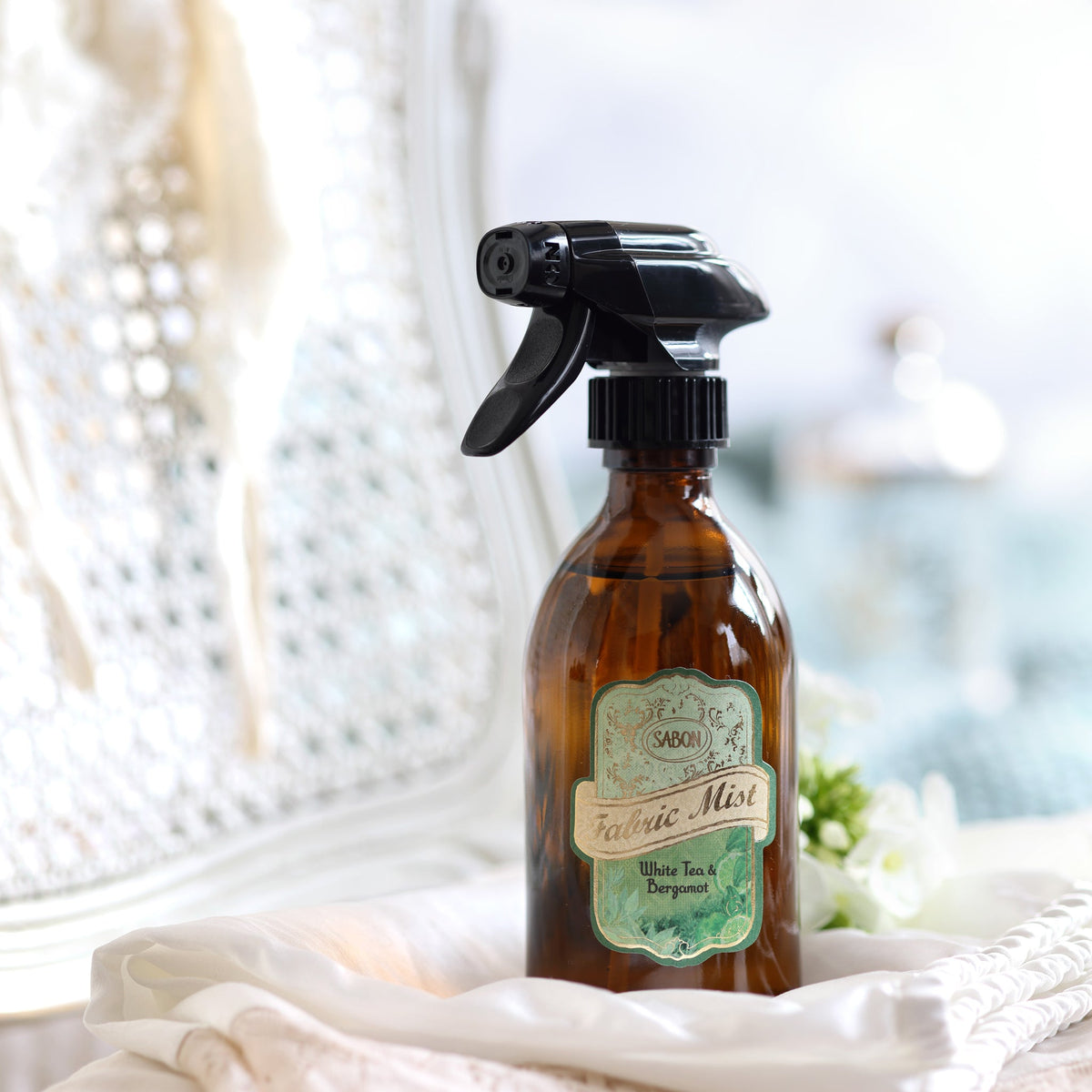 Fabric Mist White Tea & Bergamot 10.5oz (300mL)