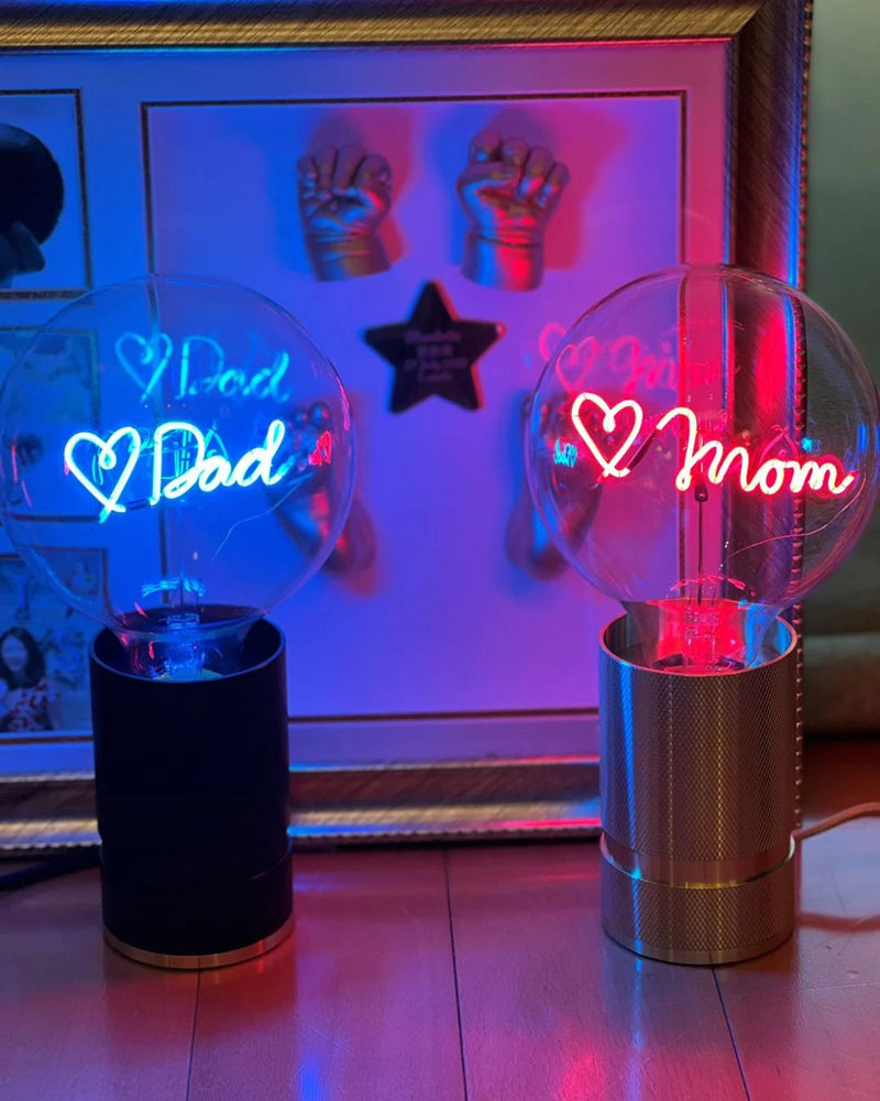 Bulb LOVE MOM Red