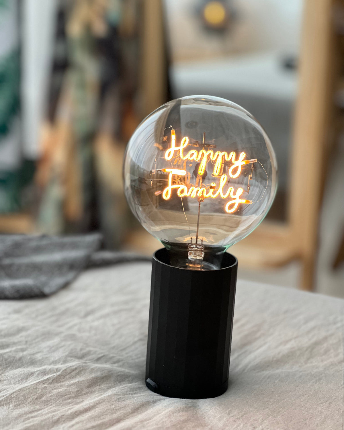 Bulb HAPPY FAMILY Amber with Base Table Lamp PORTABLE Black