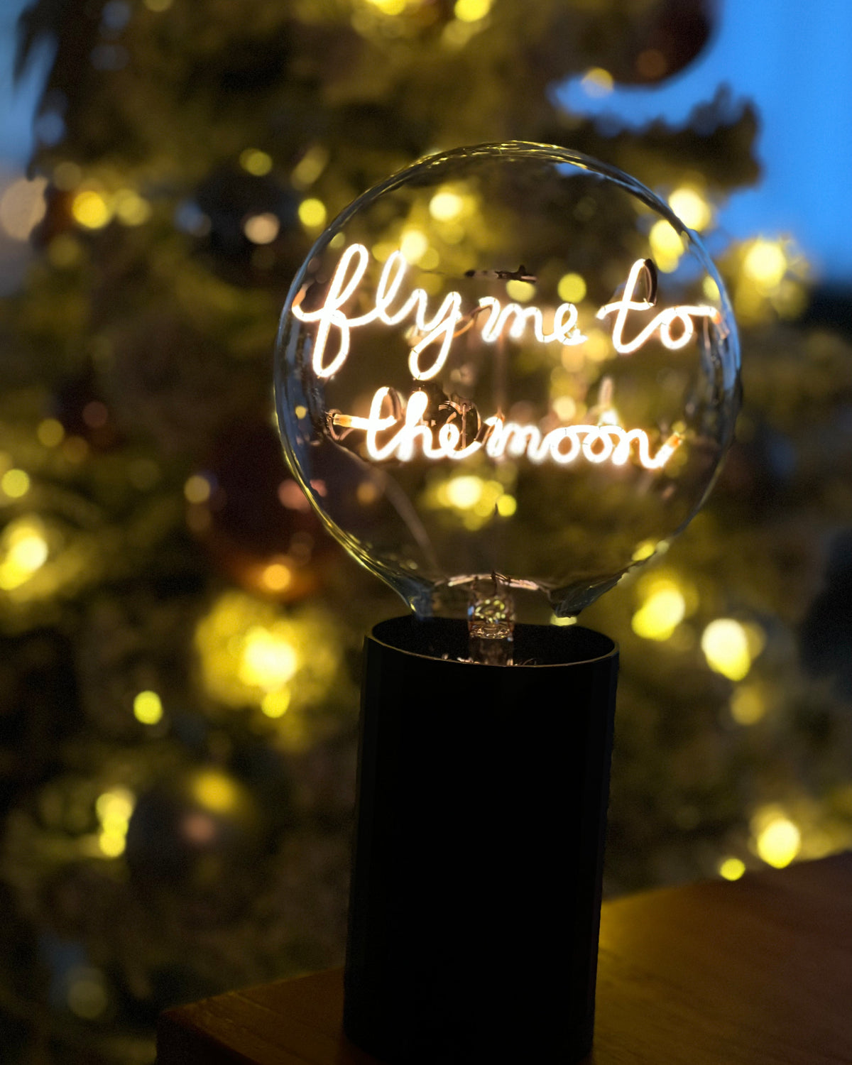 Bulb FLY ME TO THE MOON Amber with Base Table Lamp PORTABLE Black