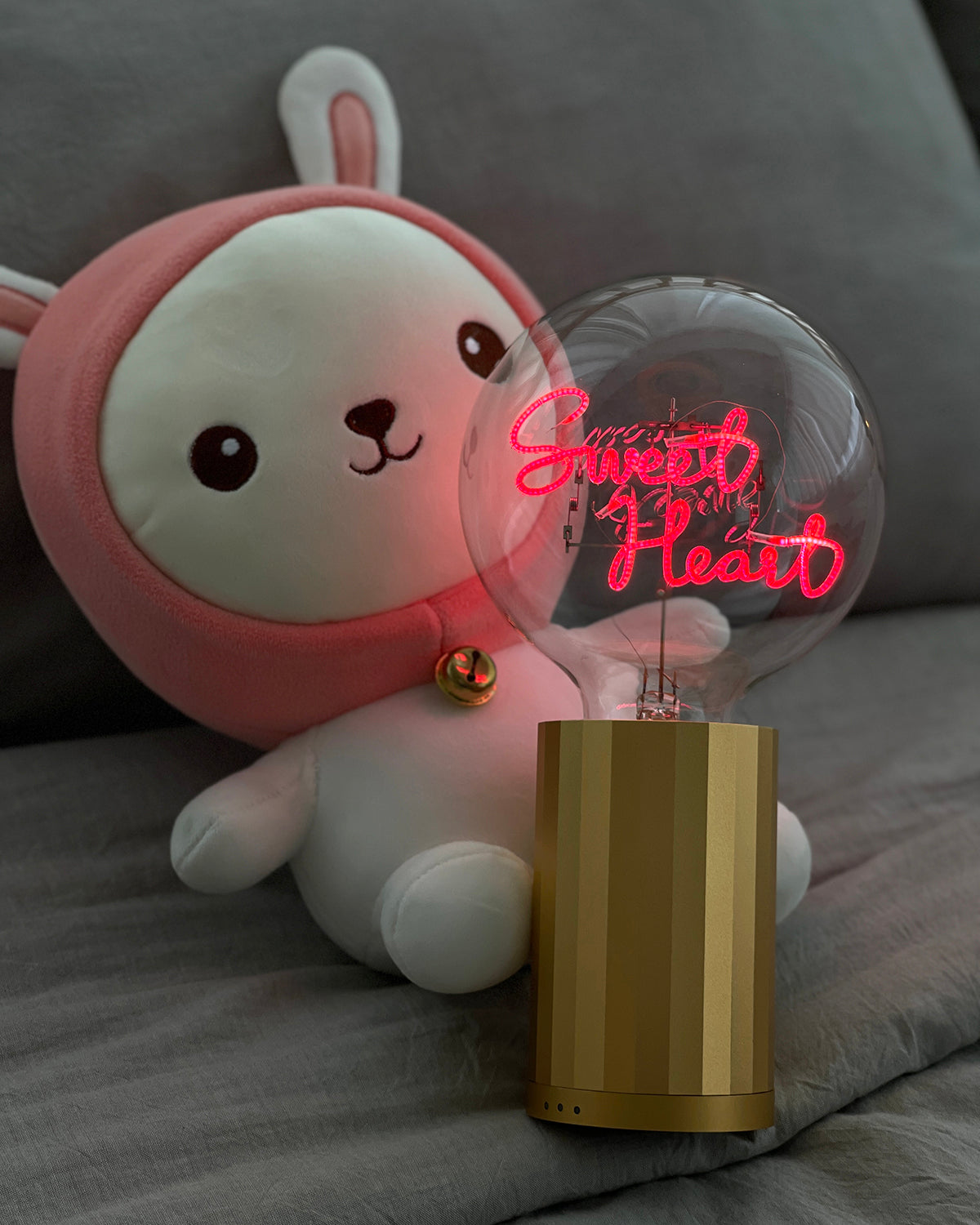 Bulb SWEET HEART Red with Base Table Lamp PORTABLE Rose Gold