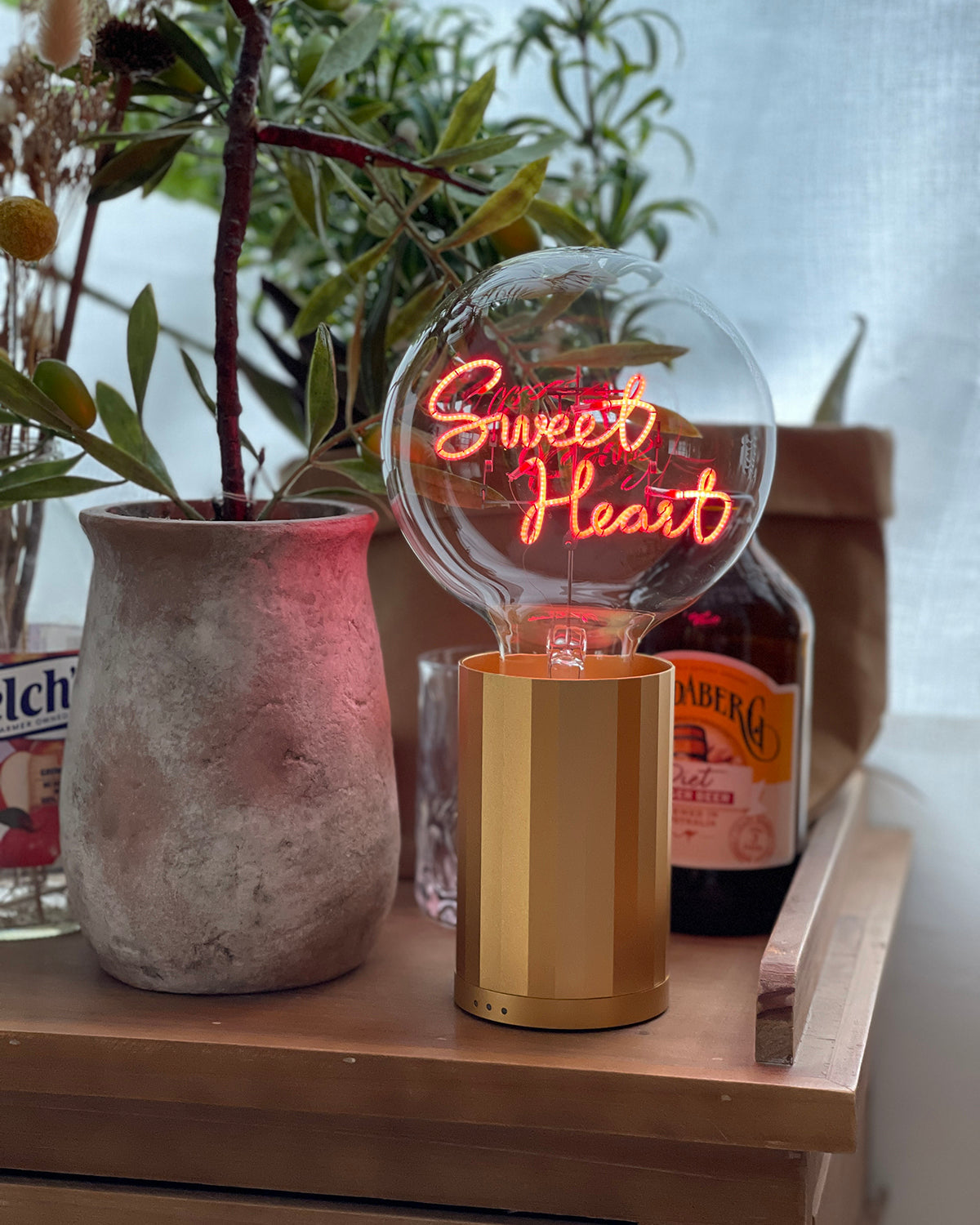 Bulb SWEET HEART Red with Base Table Lamp PORTABLE Rose Gold