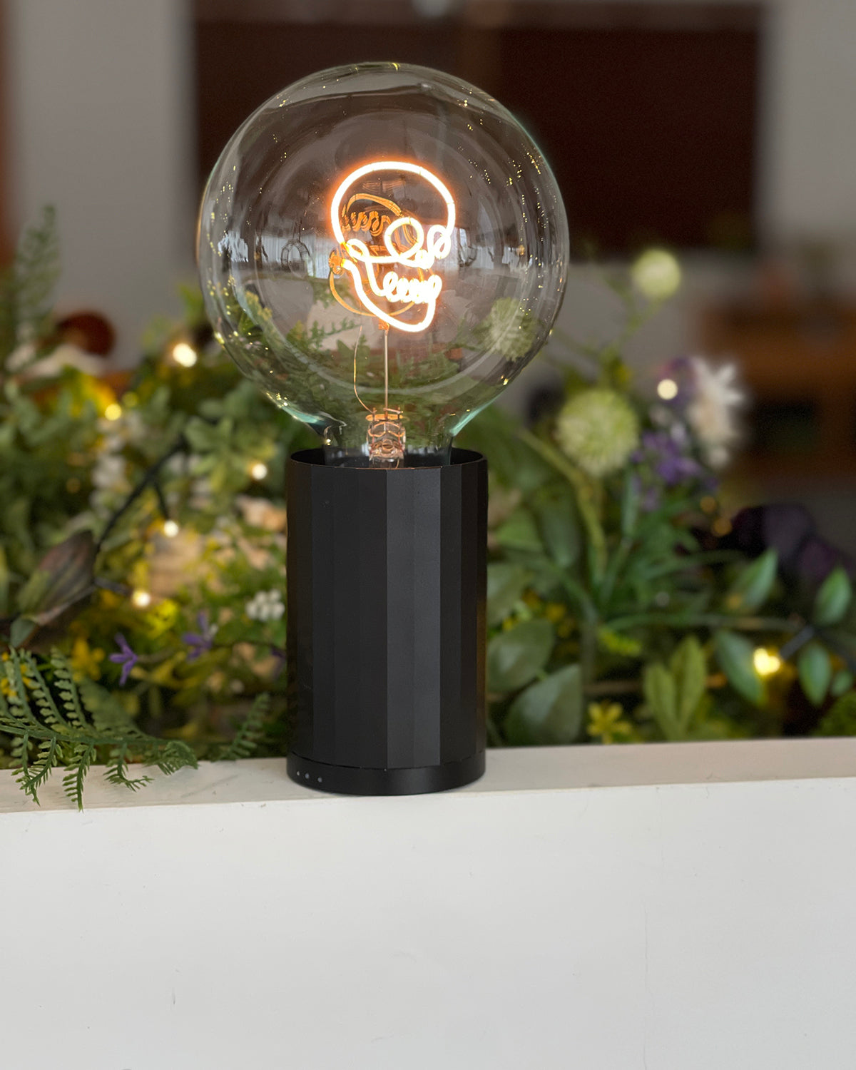 Bulb SKULL Amber with Base Table Lamp PORTABLE Black