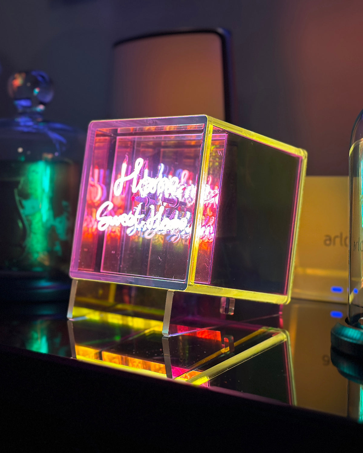 MITBOX HOME SWEET HOME - MULTI COLOUR - ACRYLIC - RECHARGEABLE