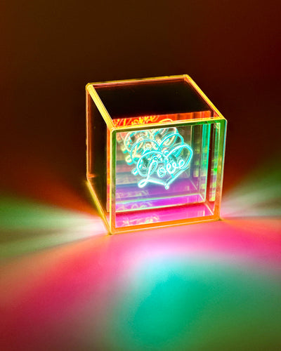 MITBOX LOVE - MULTI COLOUR - ACRYLIC - RECHARGEABLE
