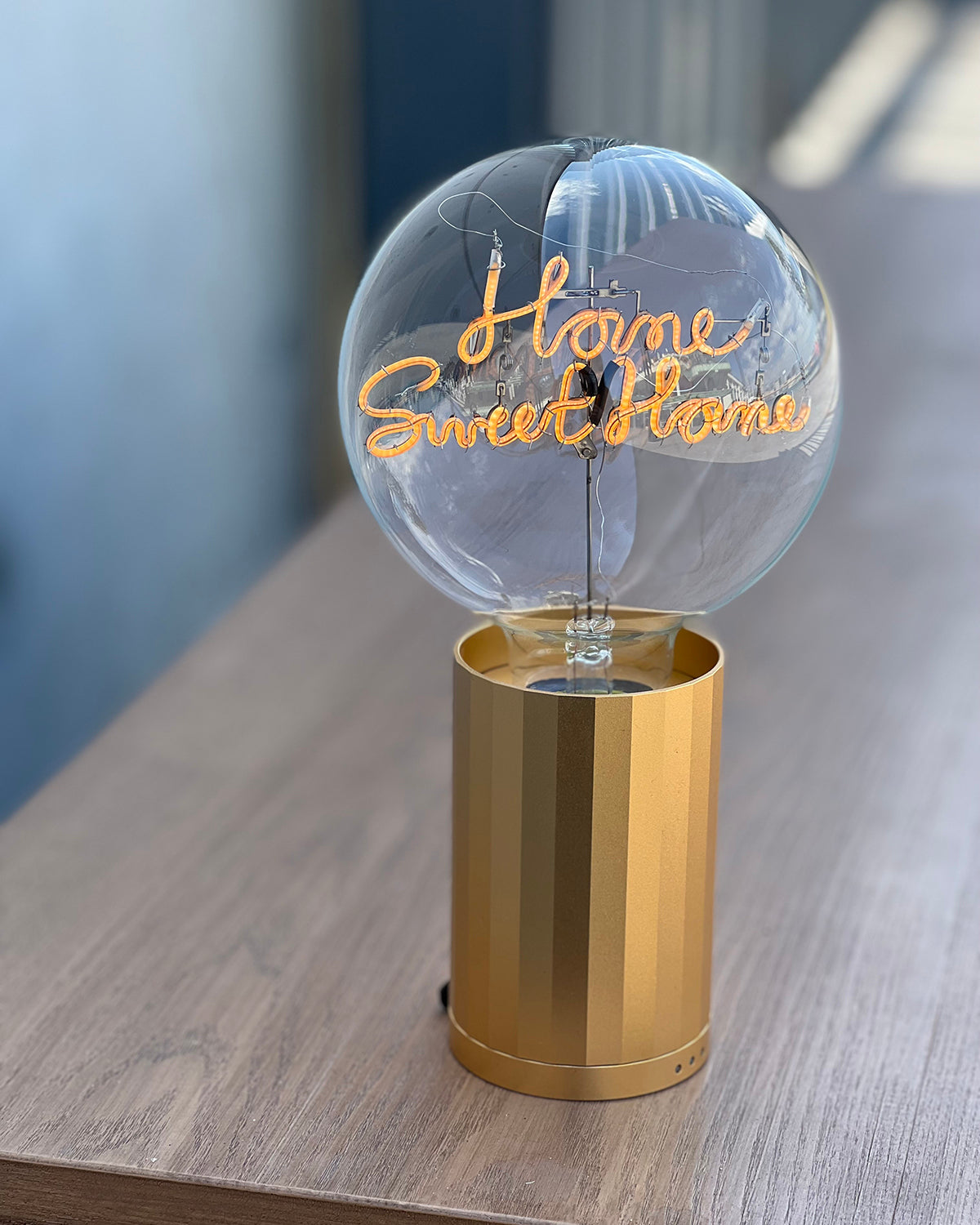 Bulb HOME SWEET HOME Amber with Base Table Lamp PORTABLE Rose Gold