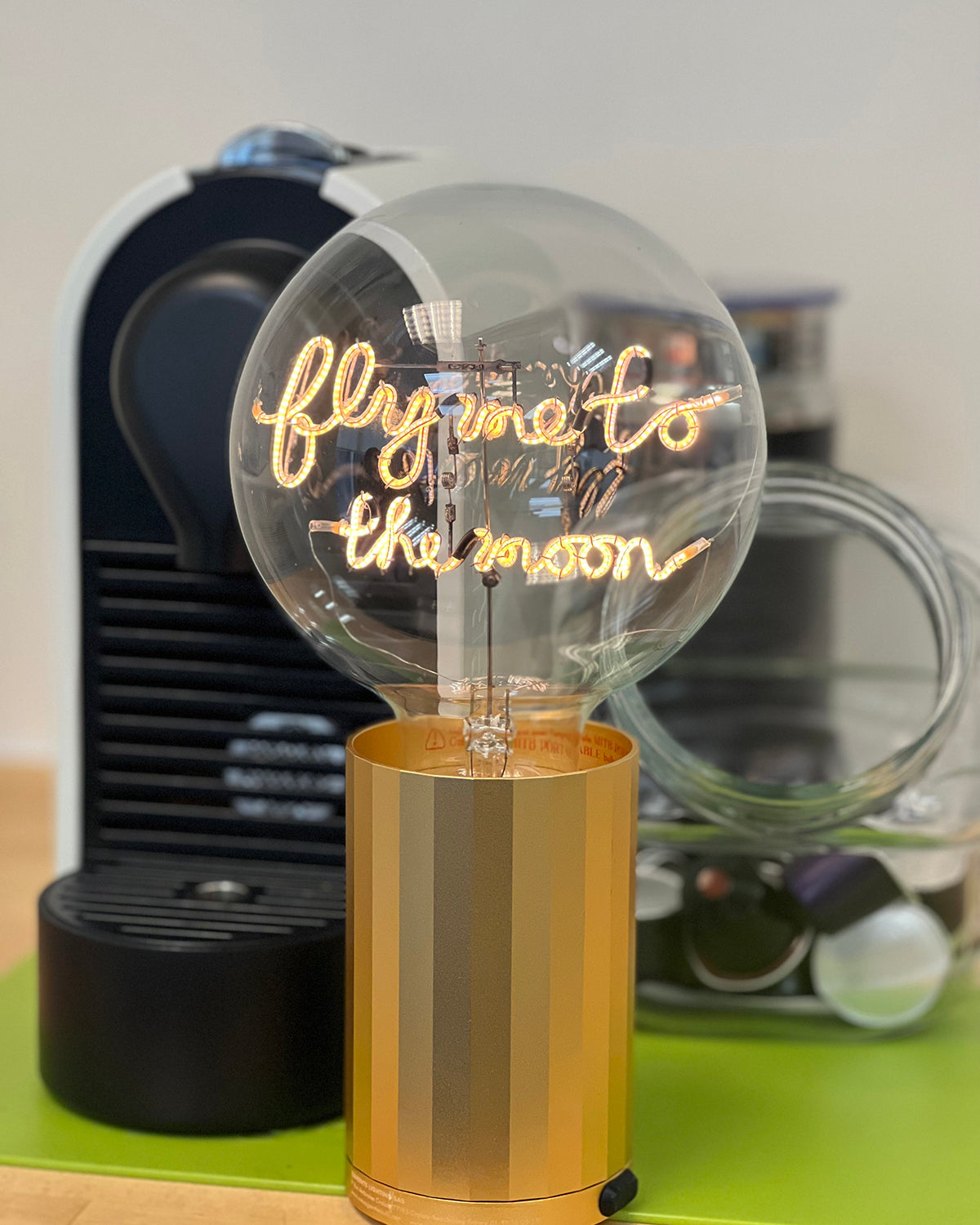 Bulb FLY ME TO THE MOON Amber with Base Table Lamp PORTABLE Black