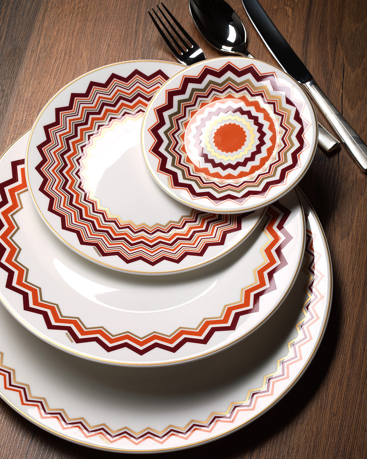Oval Dish ICONIC diam. 14"