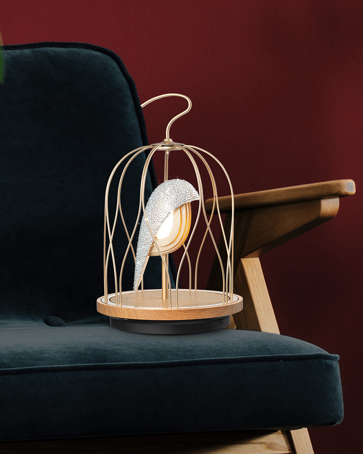 DAQICONCEPT Bluetooth Speaker + Light JINGOO Swarowski THE RADIANT STAR