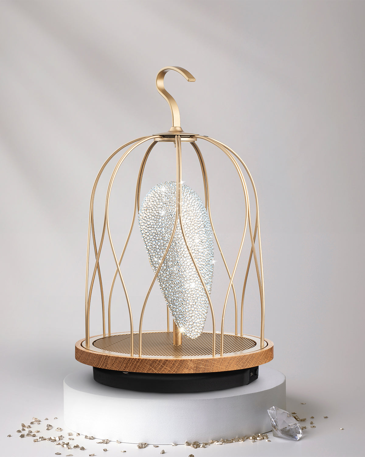 DAQICONCEPT Bluetooth Speaker + Light JINGOO Swarowski THE RADIANT STAR