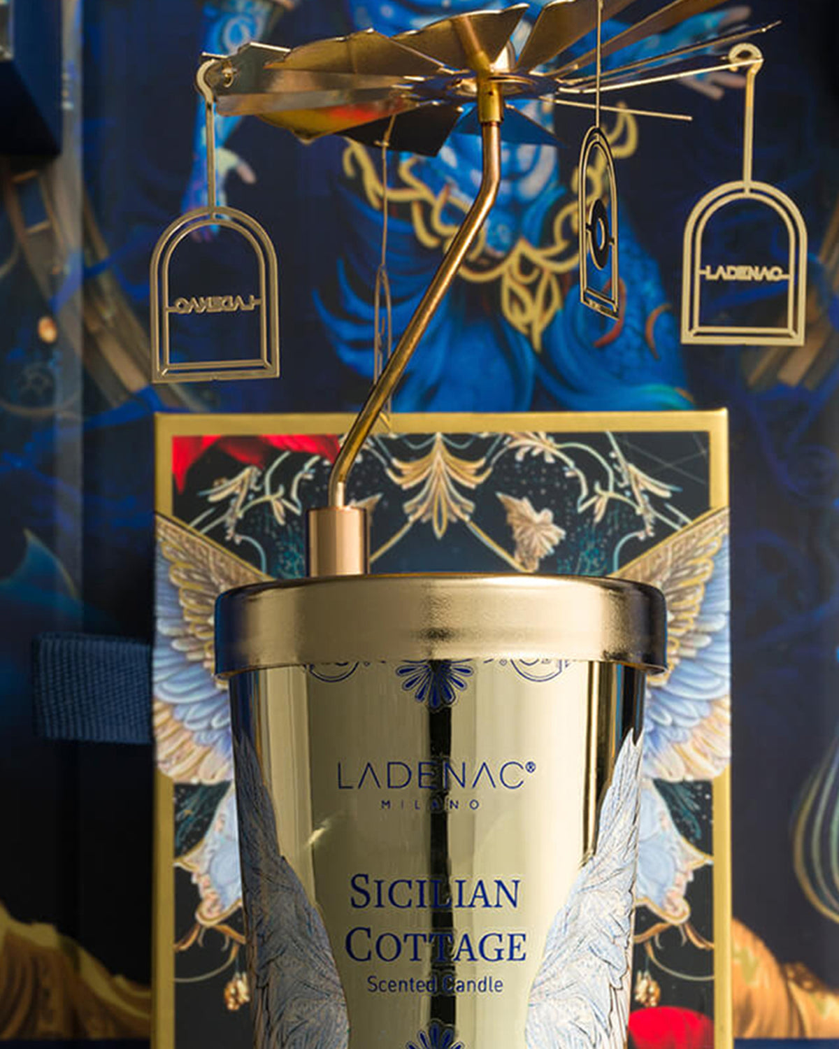 Candle in Jar SICILIAN COTTAGE 75gr with Carrousel 3.54 diam. x 3.94 in