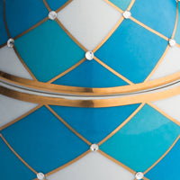 Candle in Ceramic Egg BOIS DE ROUSSIE 200gr Harlequin Blue 5.12 diam. x 6.5 in