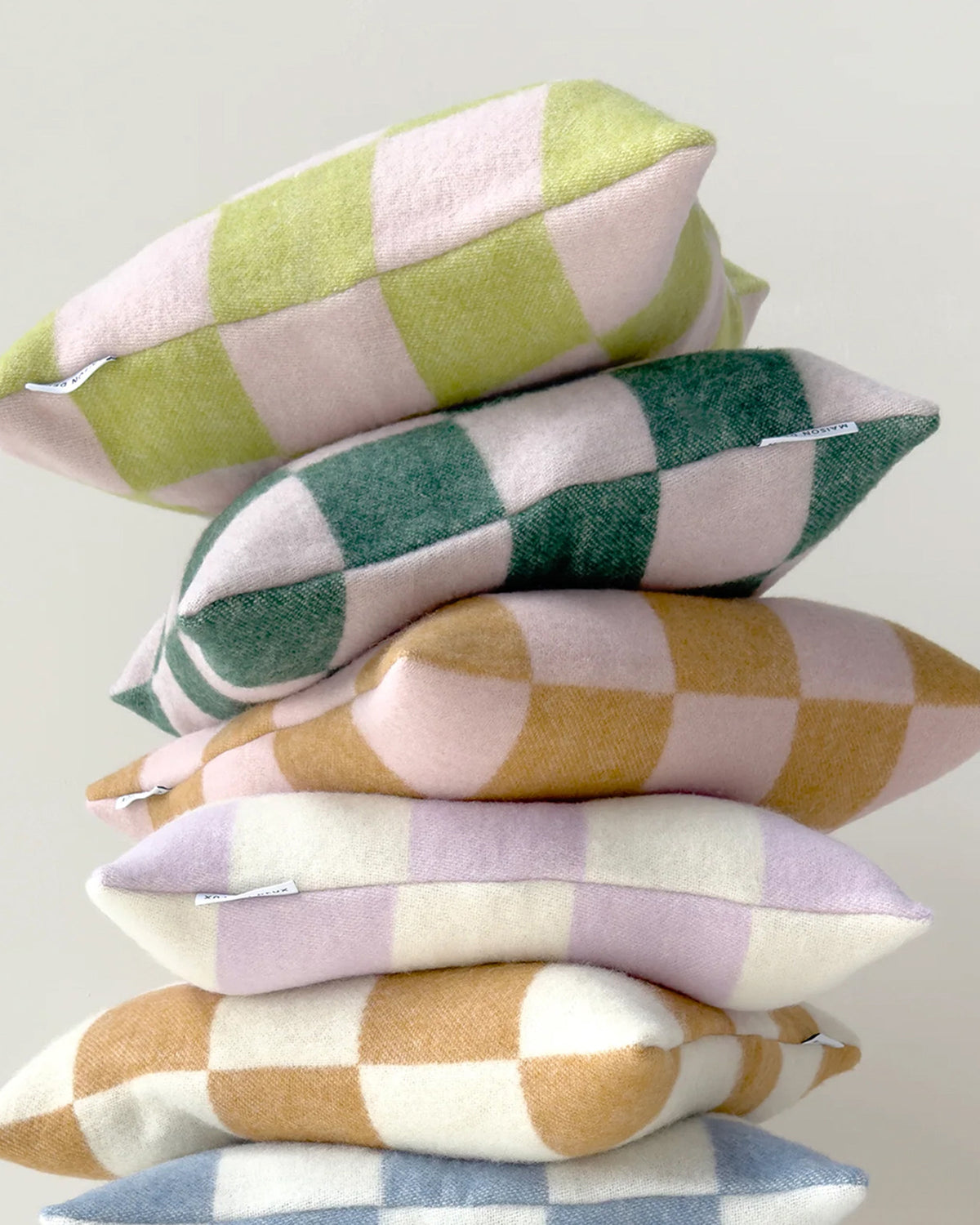 Cushion Cover CHECKERBOARD Kiwi / Pink 20 x 20in