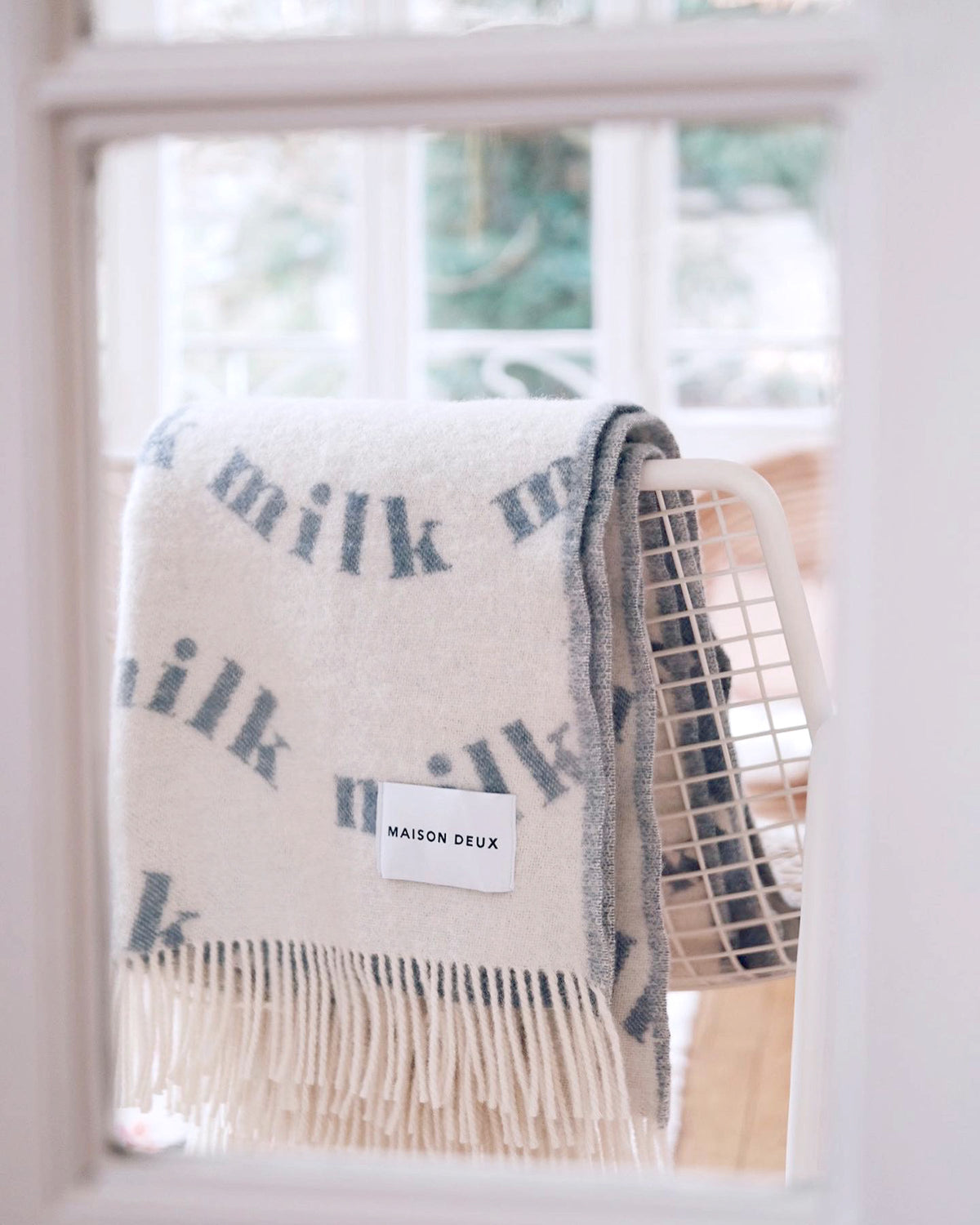 Maison Deux Blanket MILK