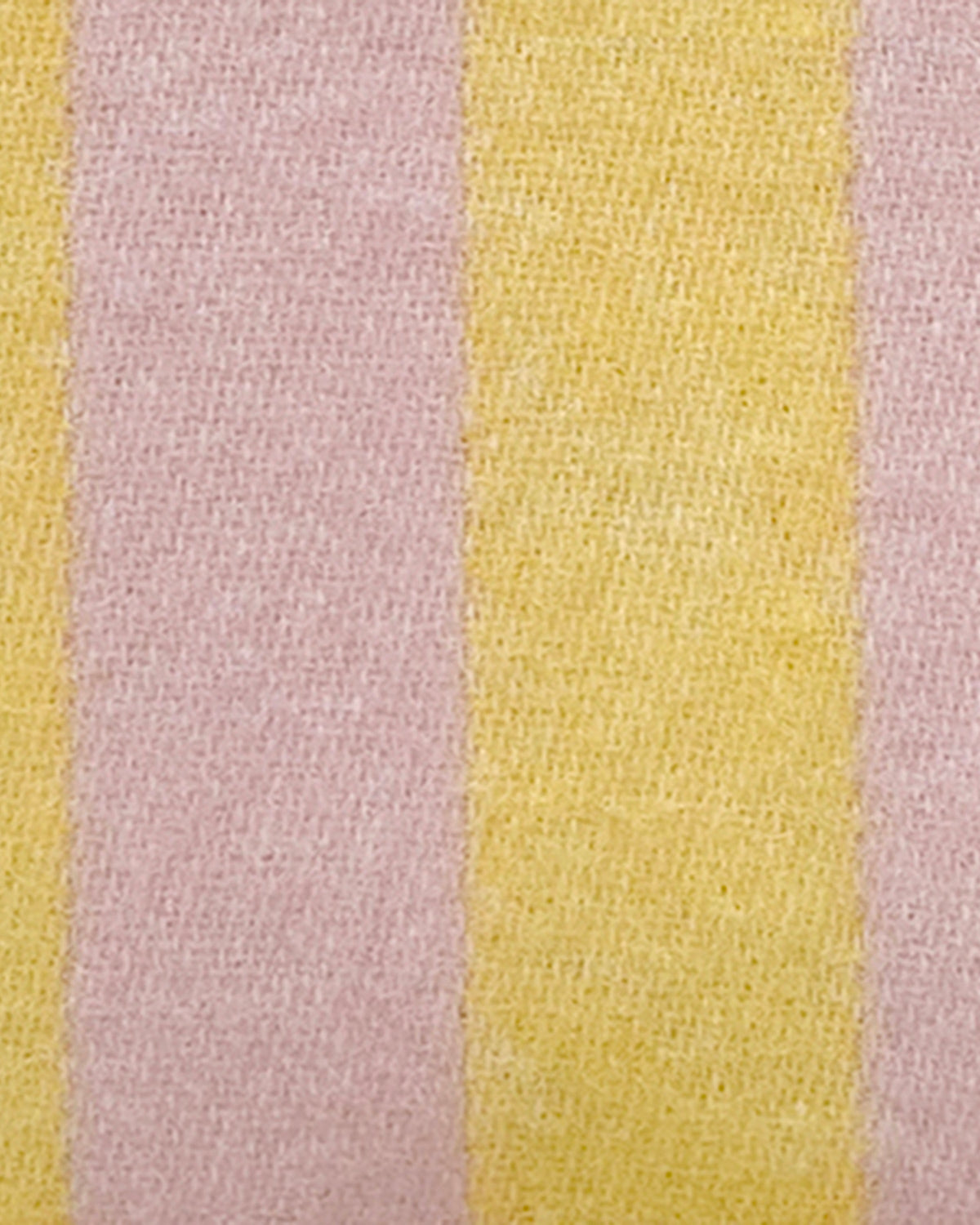 Blanket CANDY WRAP Pink / Yellow 4.25 x 6.5ft