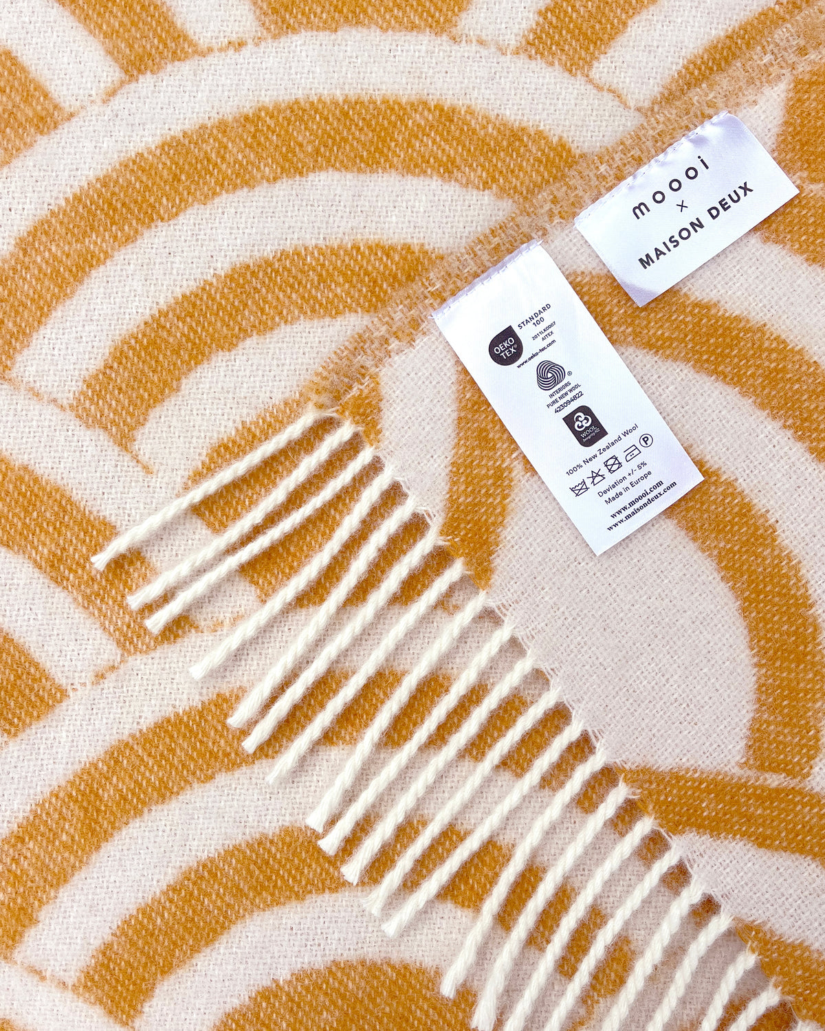 Maison Deux Blanket MOOOI LUCKY O's Amber